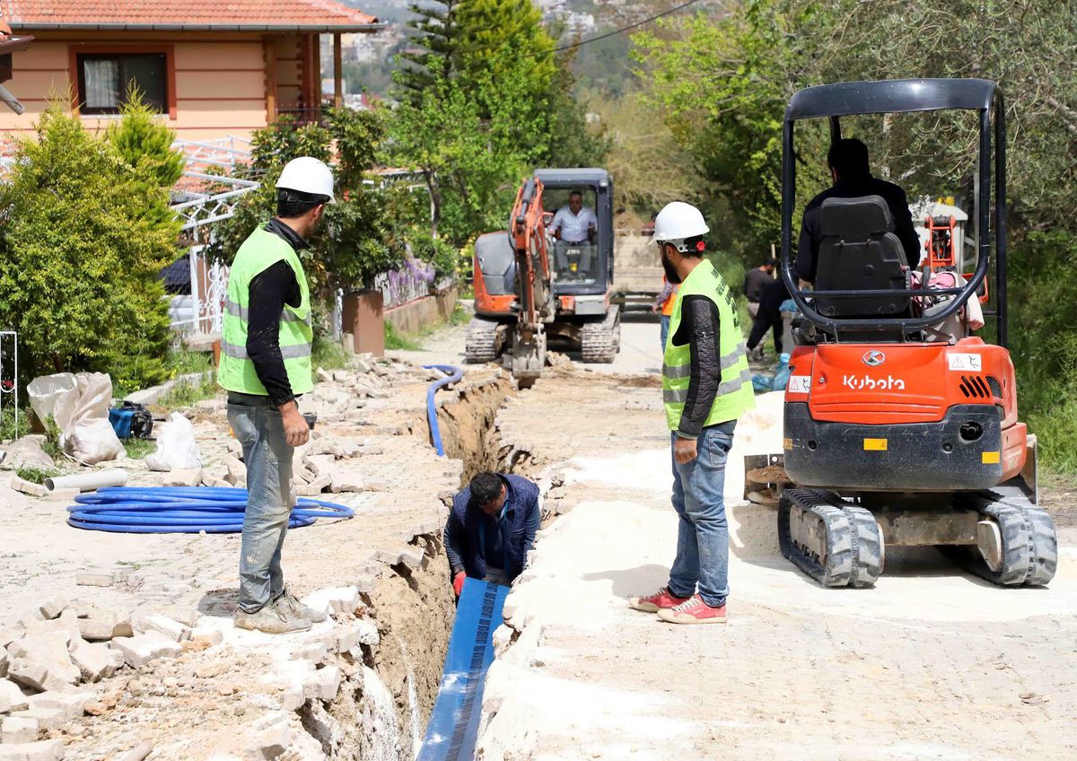 Hatay\'da altyapı projelerinde çalışmanın 3200 metre tamamlandı
