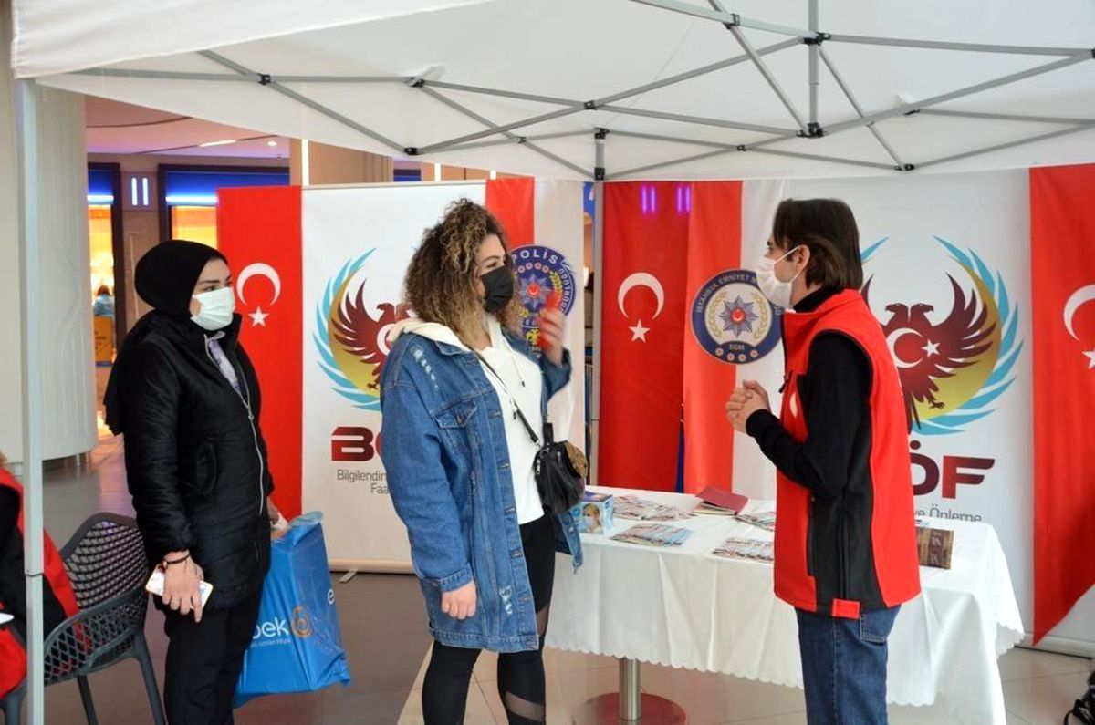 İstanbul Terörle Mücadele Şubesi, terör örgütlerine karşı vatandaşları bilgilendiriyor