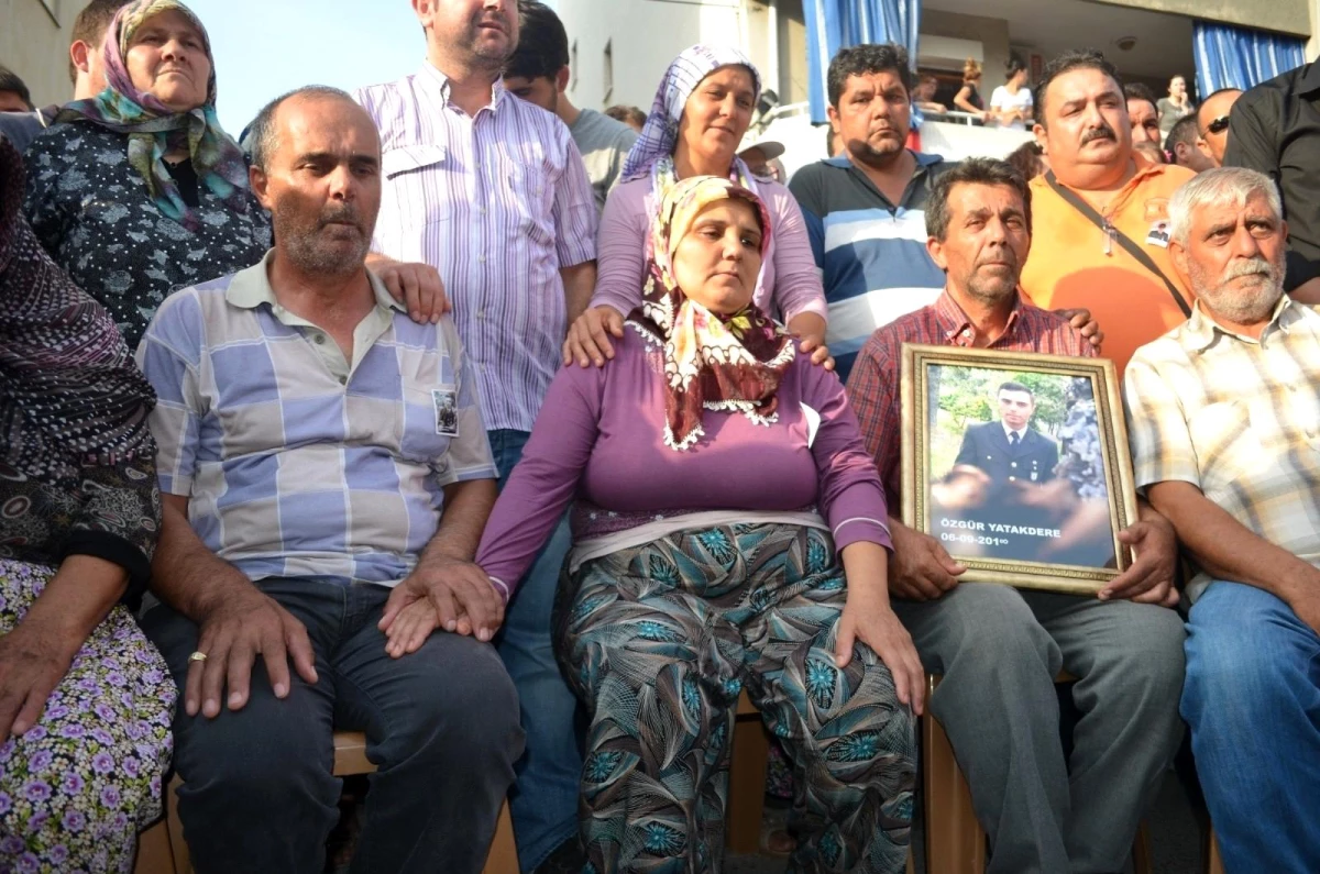 Manisalı şehidin kanı yerde kalmadı...Şehit babası Hüseyin Yatakdere: "16 vatan evladının kanı yerde kalmadı."