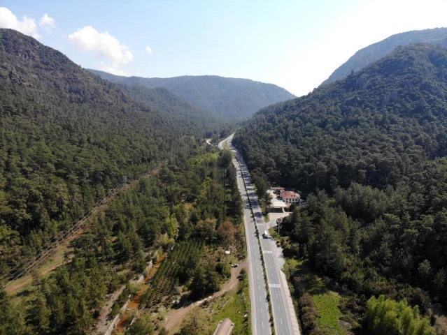 Son dakika haberleri... Marmaris'te imara açılan yer için, 7 meclis üyesi dava açtı