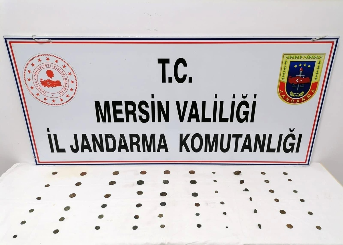 Mersin\'de Bizans dönemine ait tarihi eserler ele geçirildi