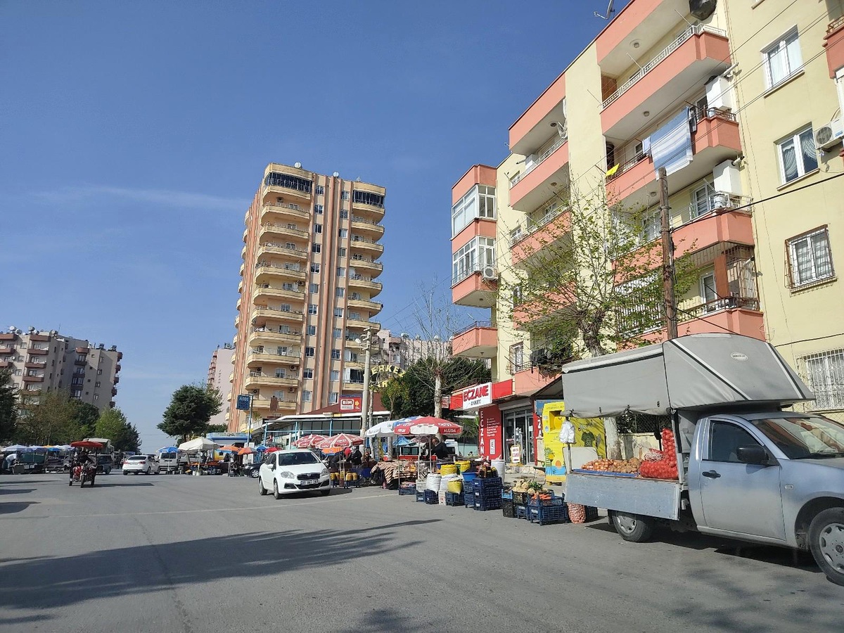 Pazarcılar "seyyarlara" çözüm istiyor