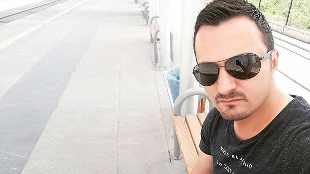 Polislere özür mektubu yazıp kendini kafasından silahla vurdu