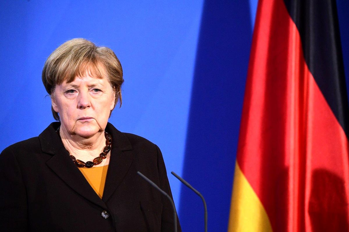 Putin ile Merkel, Donbass\'ı görüştü
