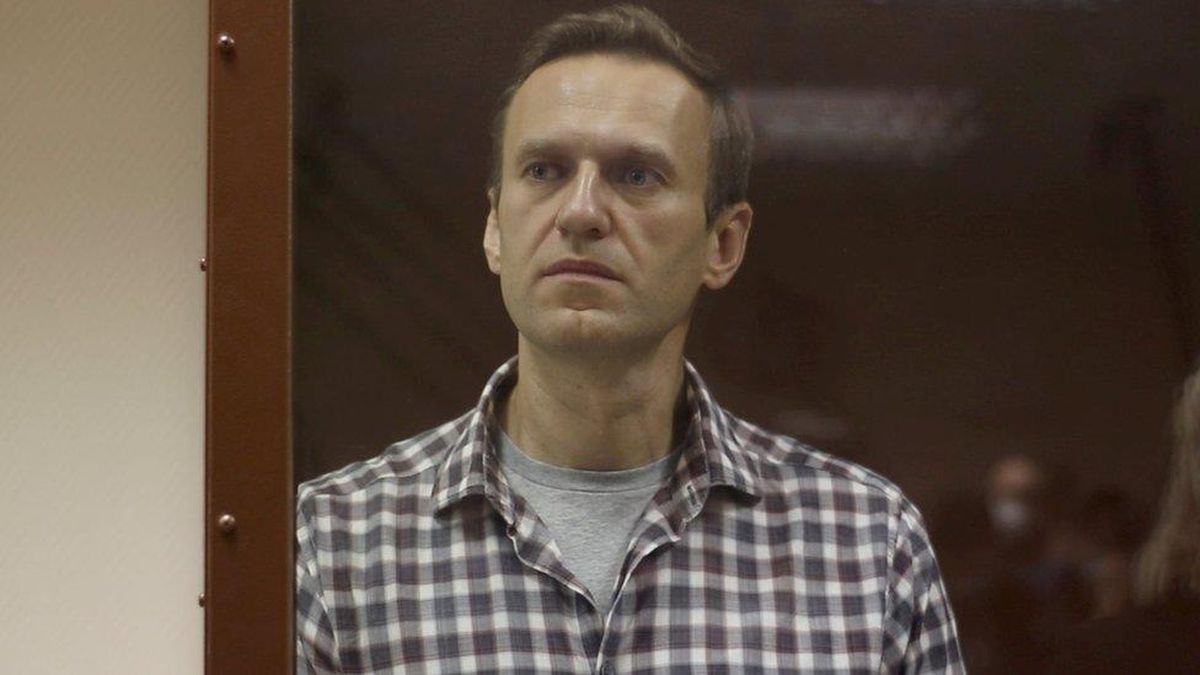 Rusya\'da tutuklu muhalif lider Aleksey Navalny \'el ve ayaklarında his kaybı yaşıyor\'