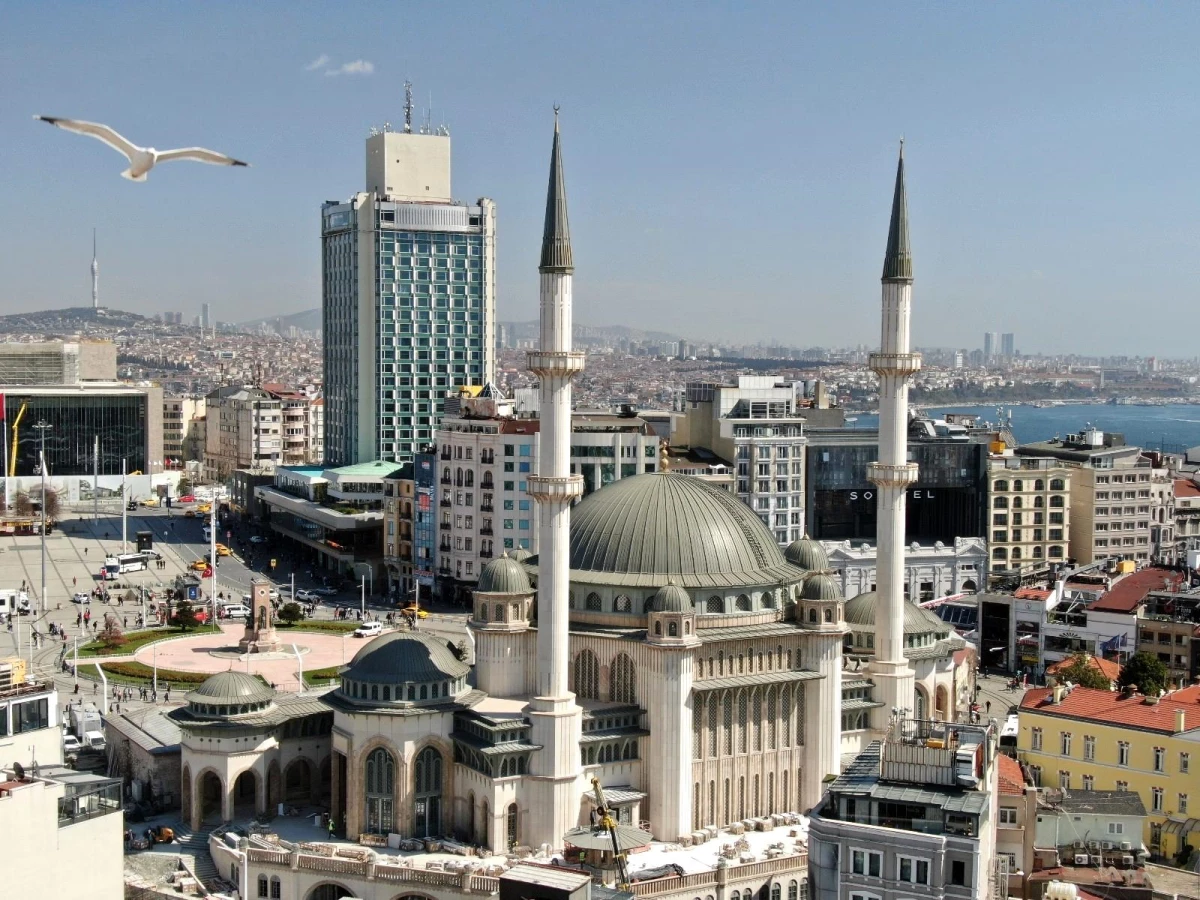 Taksim Camii Ramazan\'a hazırlanıyor