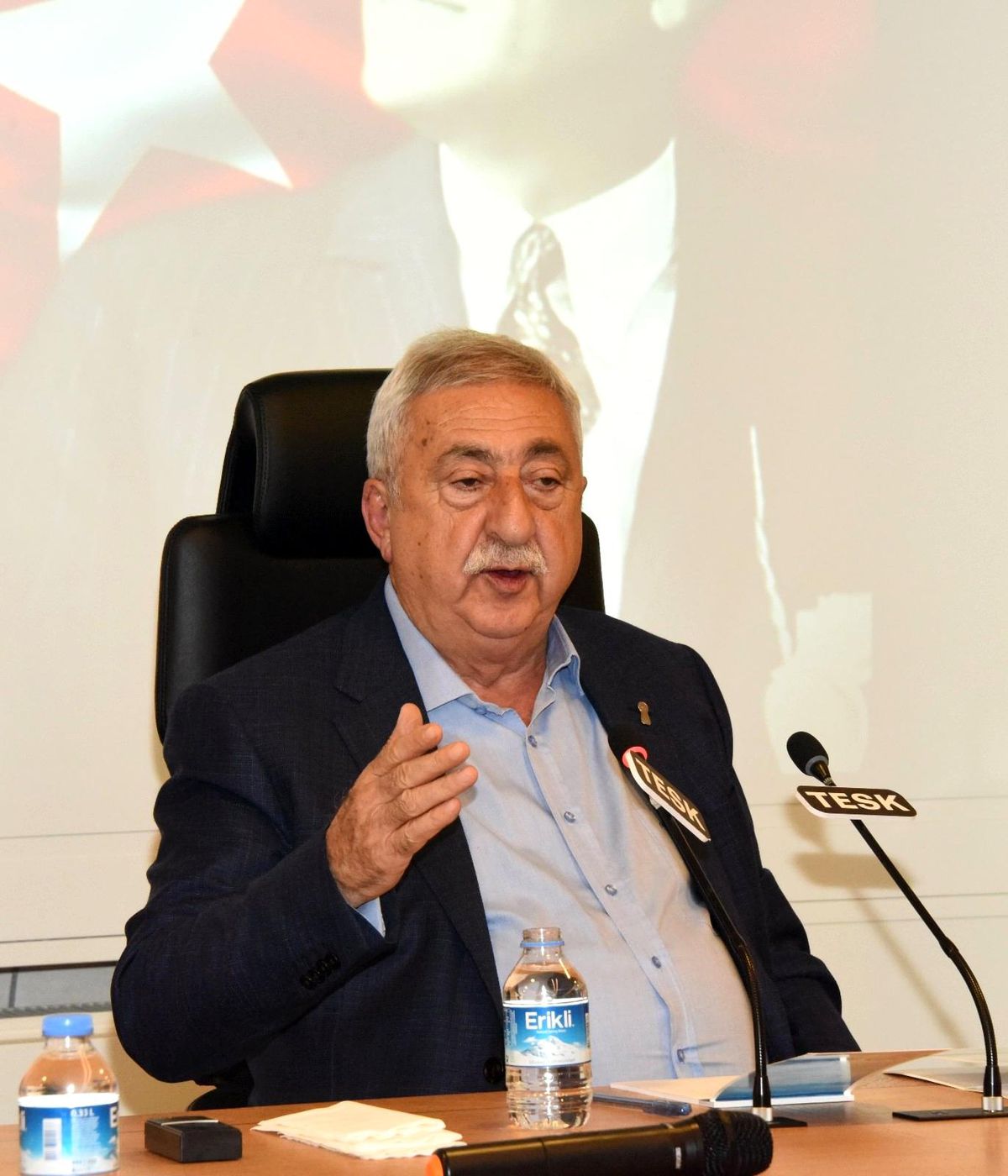 TESK Başkanı Palandöken: "Ramazanda askıya ekmek, pide ve erzak kolisi bırakalım"