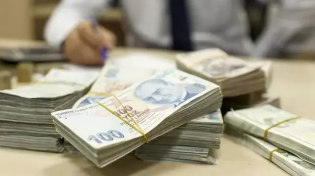 Yeni dönem resmen başladı! Vatandaşın birikimi artık devlet garantisinde Yeni dönem resmen başladı! Vatandaşın birikimi artık devlet garantisinde