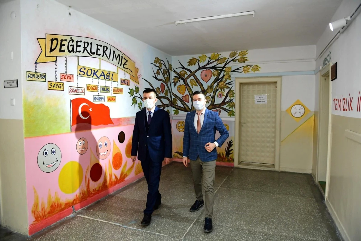 Altındağ Belediye Başkan Balcı\'dan okullara ziyaret