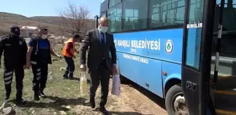Bahşılı'da bin aileye yağ ve un dağıtıldı
