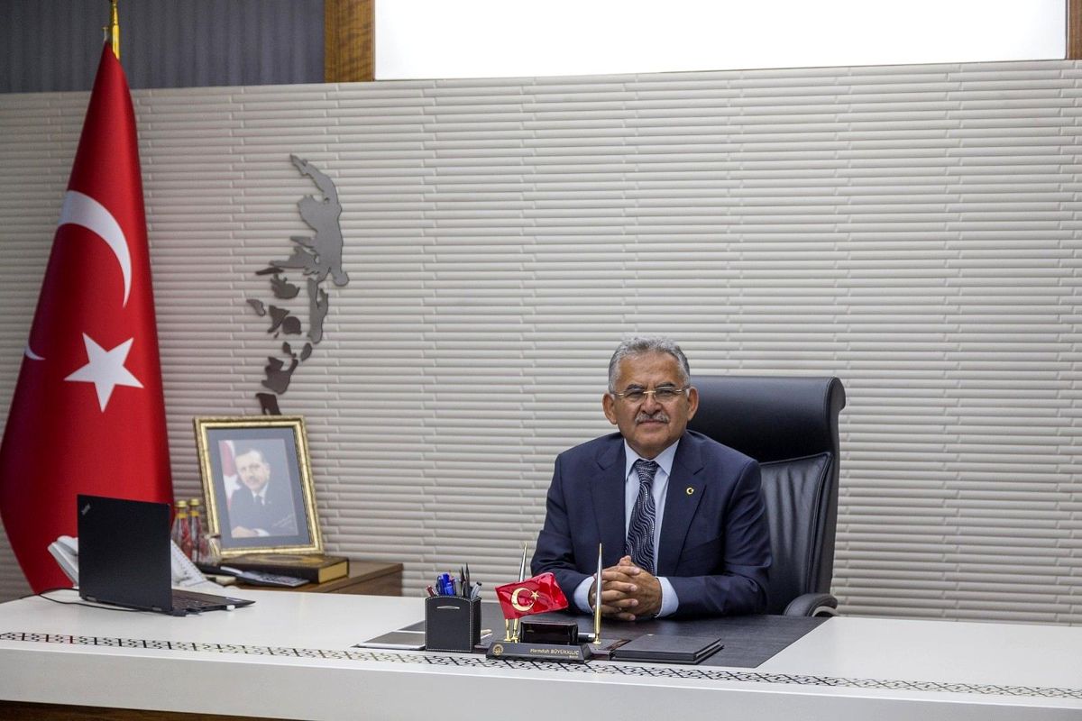 Kayseri Büyükşehir Belediye Başkanı Büyükkılıç, Mimar Sinan\'ı andı