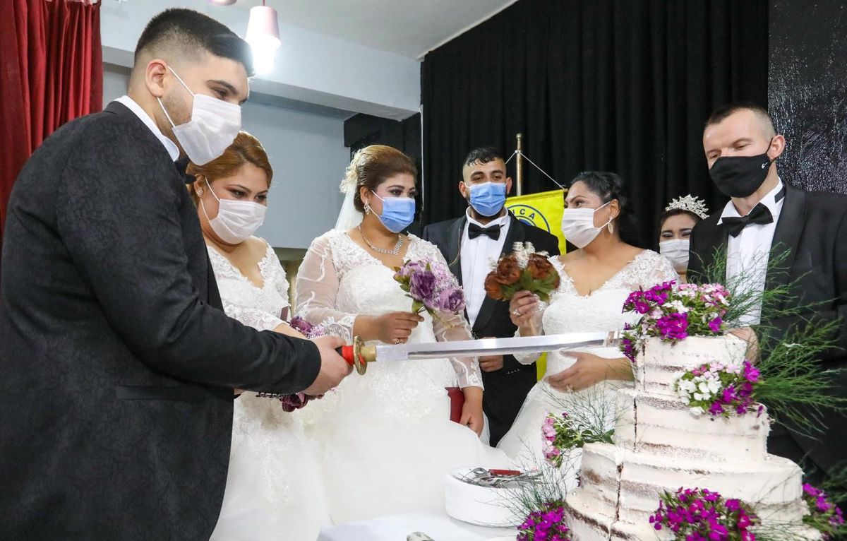 Bucalı Romanların nikah mutluluğu
