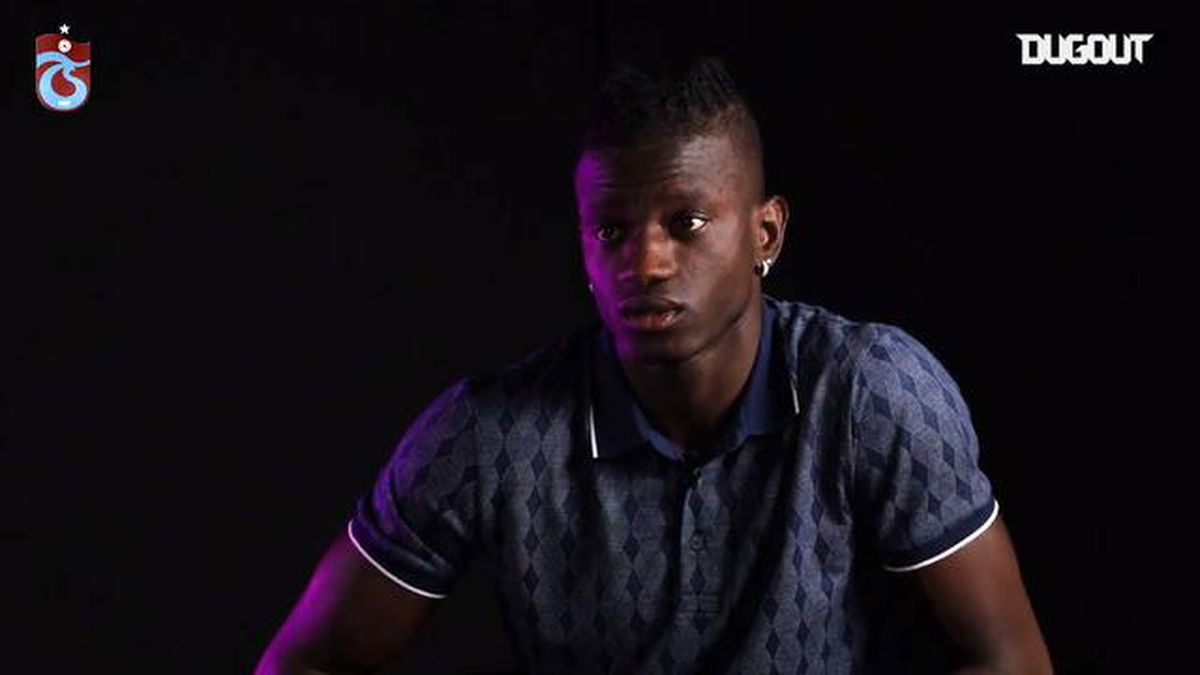 Edgar Ié\'nin Futbol Hikayesi