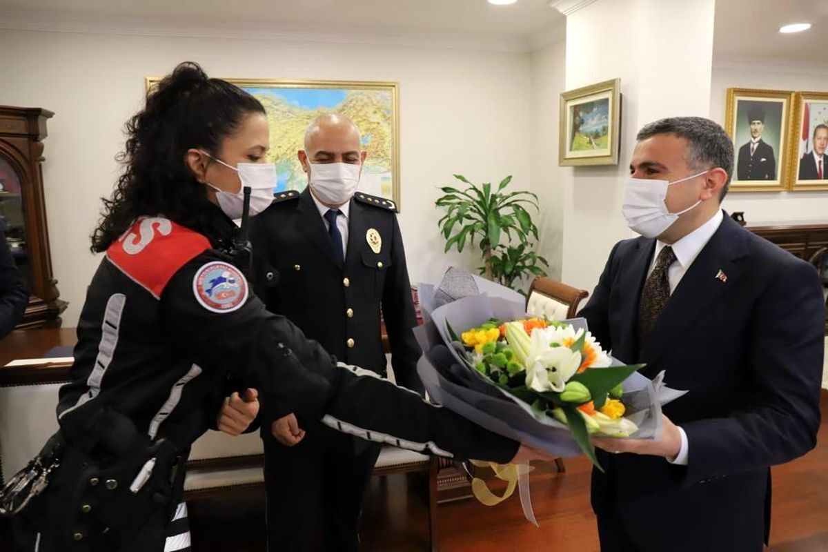 Emniyet teşkilatından Vali Atay\'a Polis Haftası ziyareti