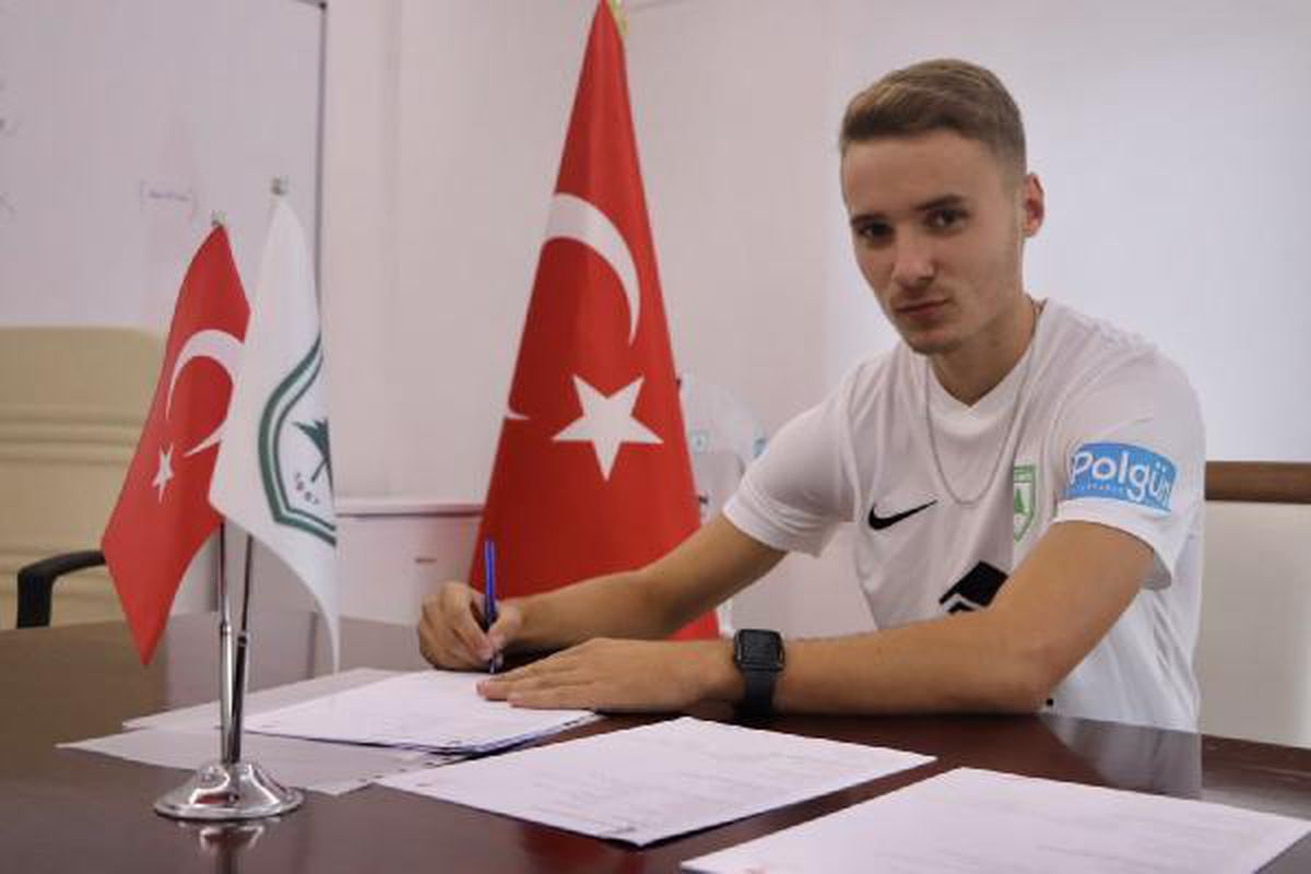 Fenerbahçeli Barış Sungur lig bitmeden amatöre düştü