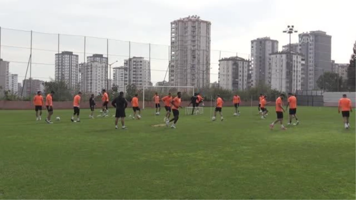 Galibiyet hasreti 8 hafta sonra biten Adanaspor\'da ligde kalma umutları arttı