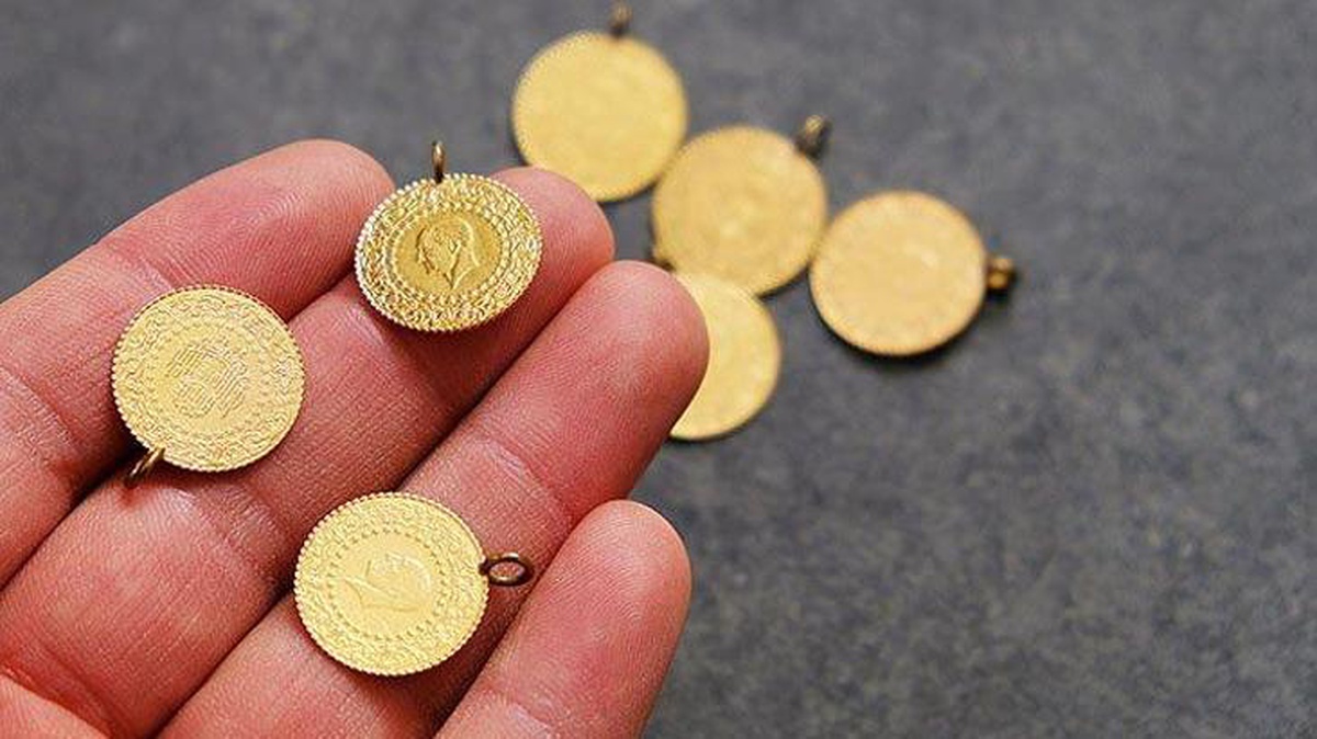 Güne düşüşle başlayan altının gram fiyatı 458 liradan işlem görüyor