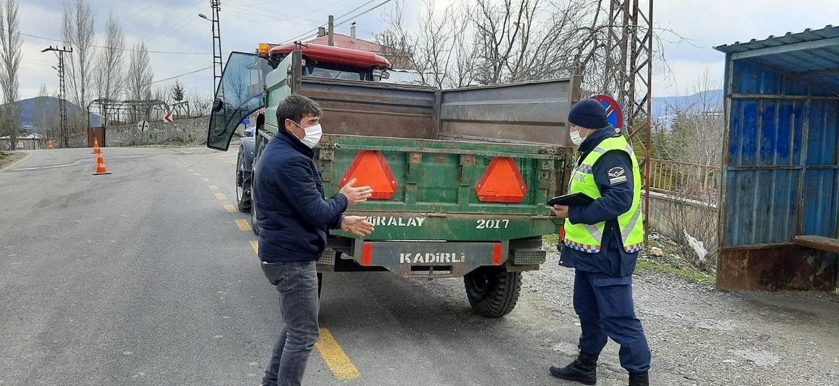 Son dakika haberi! Jandarmadan tarımsal zirai araç ve traktör denetimi