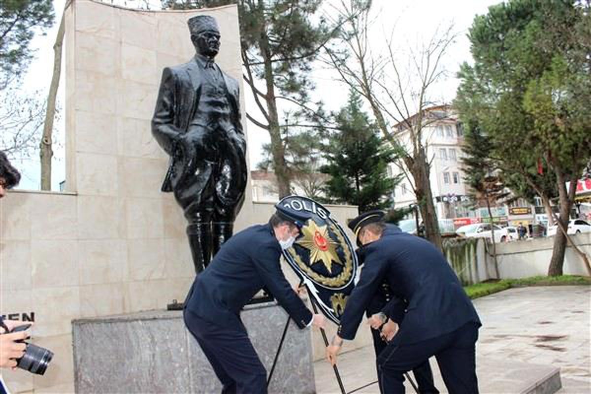 Son Dakika | Osmaneli, Pazaryeri ve Gölpazarı\'nda 10 Nisan Polis Haftası kutlandı