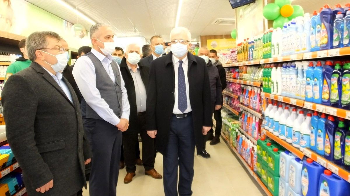 Tarım Kredi Kooperatifi Burhaniye\'de market açtı
