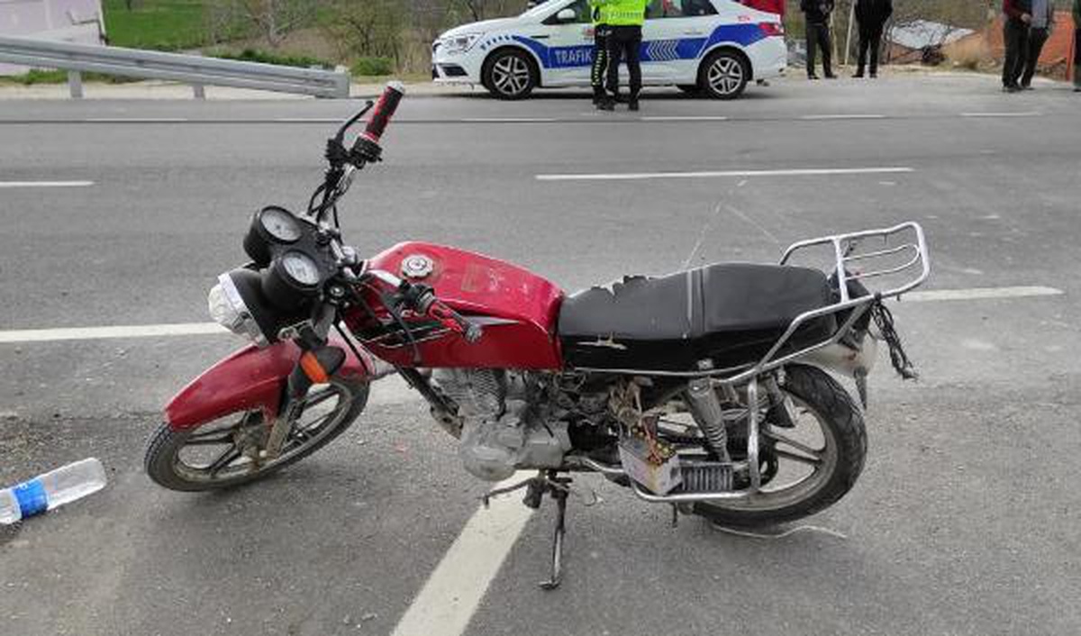 Son dakika haberleri | TIR, motosiklete çarptı; 10 yaşındaki çocuk ağır yaralandı