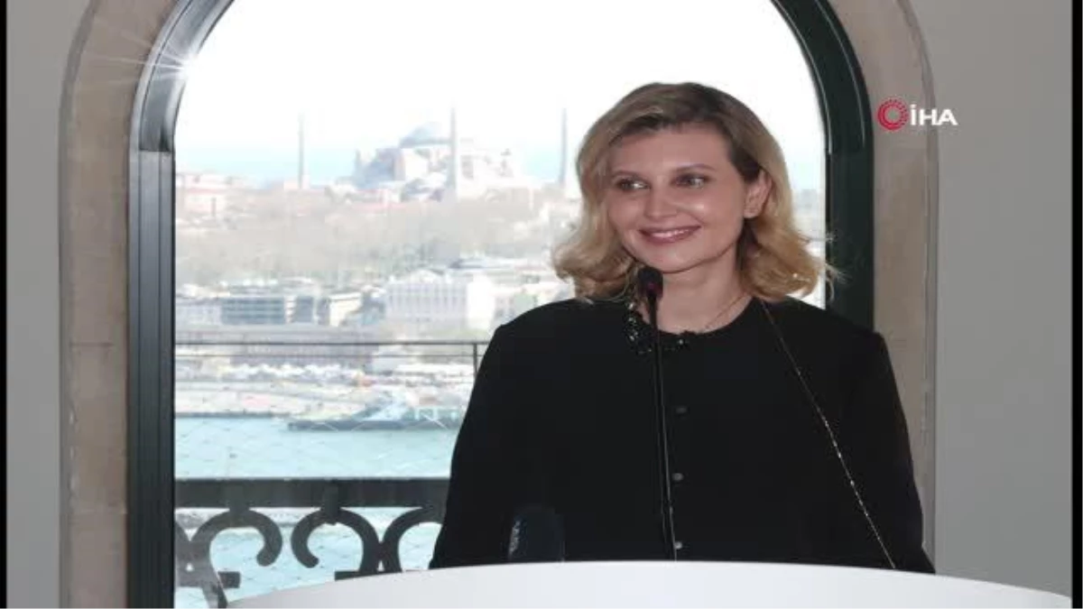 Emine Erdoğan, Ukrayna Devlet Başkanı Zelenskiy\'nin eşi Olena Zelenska ile Galata Kulesi\'ni ziyaret etti