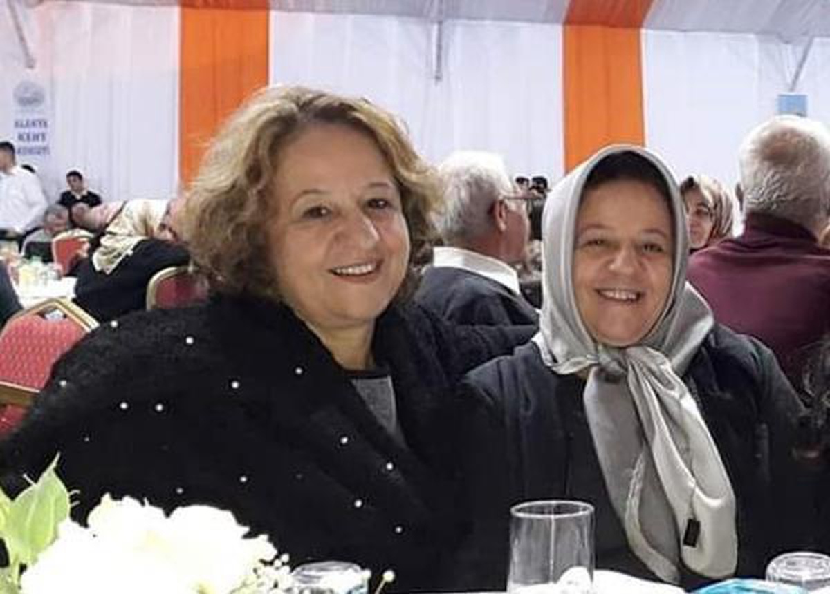 Son dakika haberleri | İkiz kız kardeşler aynı gün koronavirüsten öldü