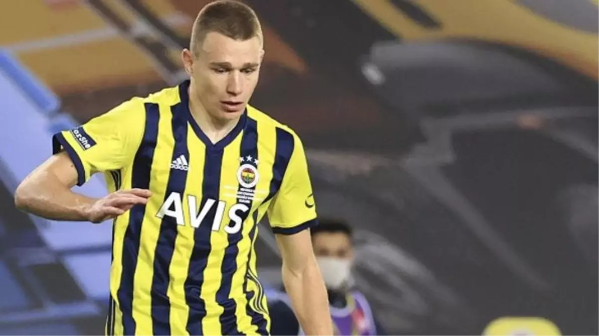 İngiliz basını, Leicester\'ın Atilla Szalai için Fenerbahçe\'ye teklif yaptığını duyurdu