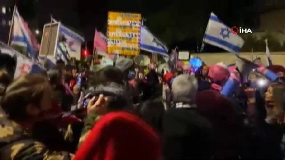 Kudüs\'te Netanyahu karşıtı protestolar yeniden başladı