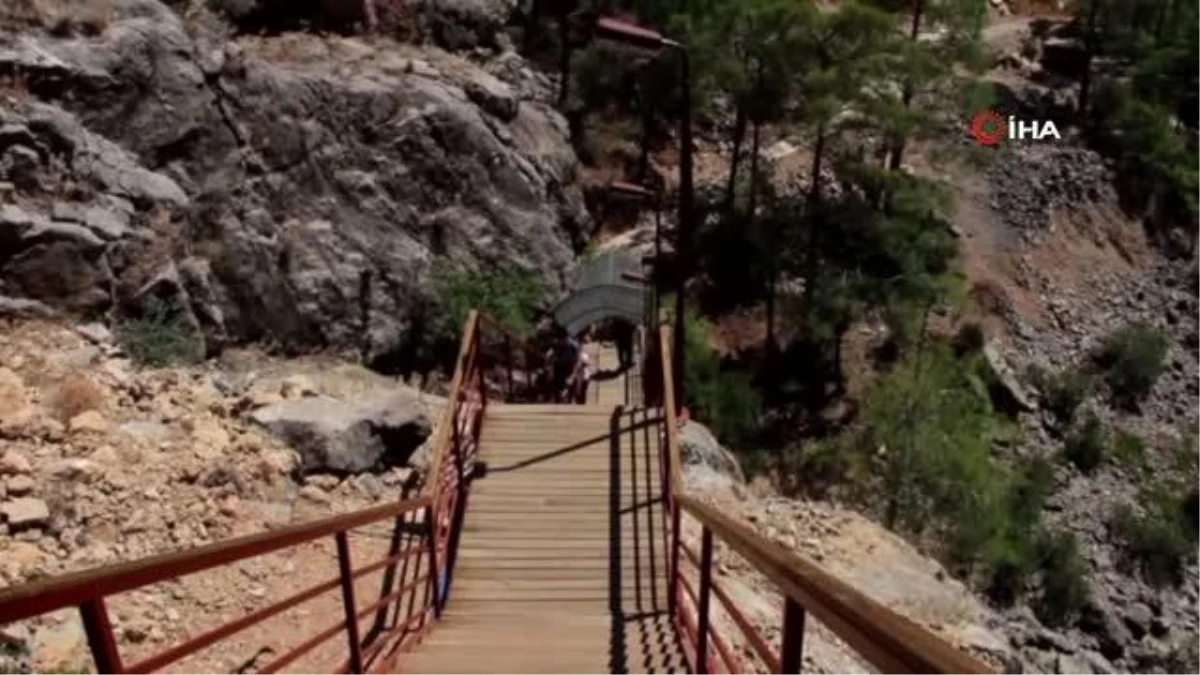 Mut Yerköprü Şelalesi "yaz sezonunu" bekliyor