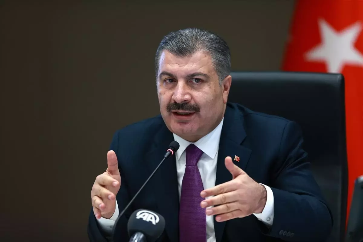 Son Dakika: Türkiye\'de 10 Nisan günü koronavirüs nedeniyle 248 kişi vefat etti, 52 bin 676 yeni vaka tespit edildi