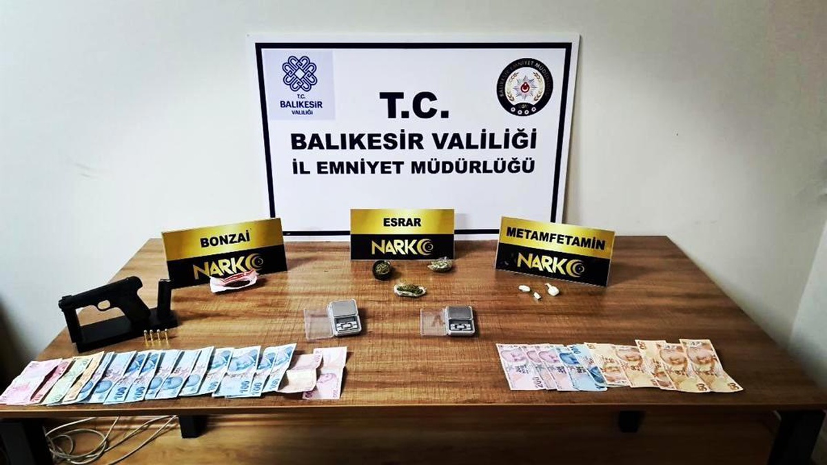 Son dakika haber | Balıkesir\'de uyuşturucu operasyonlarında yakalanan 18 şüpheliden ikisi tutuklandı