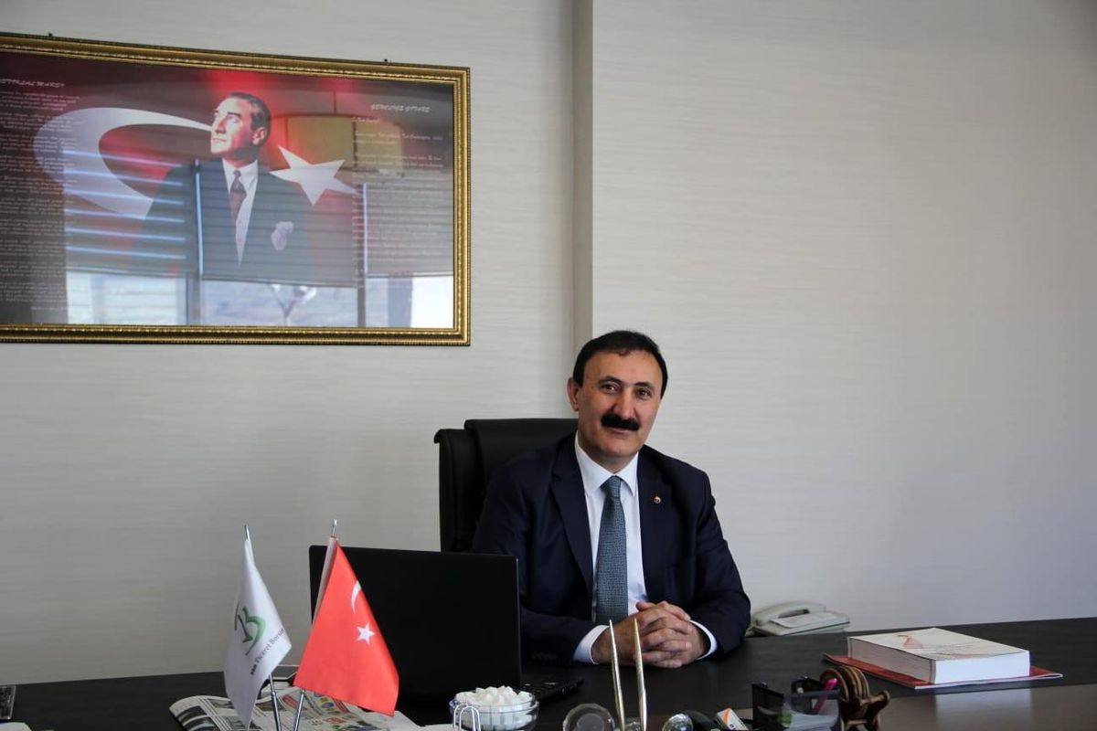 Son dakika haberleri... Başkan Süer\'den finale kalan Van Gölü fotoğrafı için destek çağrısı