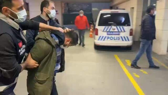 Cihangir'de bir kad�n� taciz edip bo�az�na b��ak dayayan sap�k yakaland�