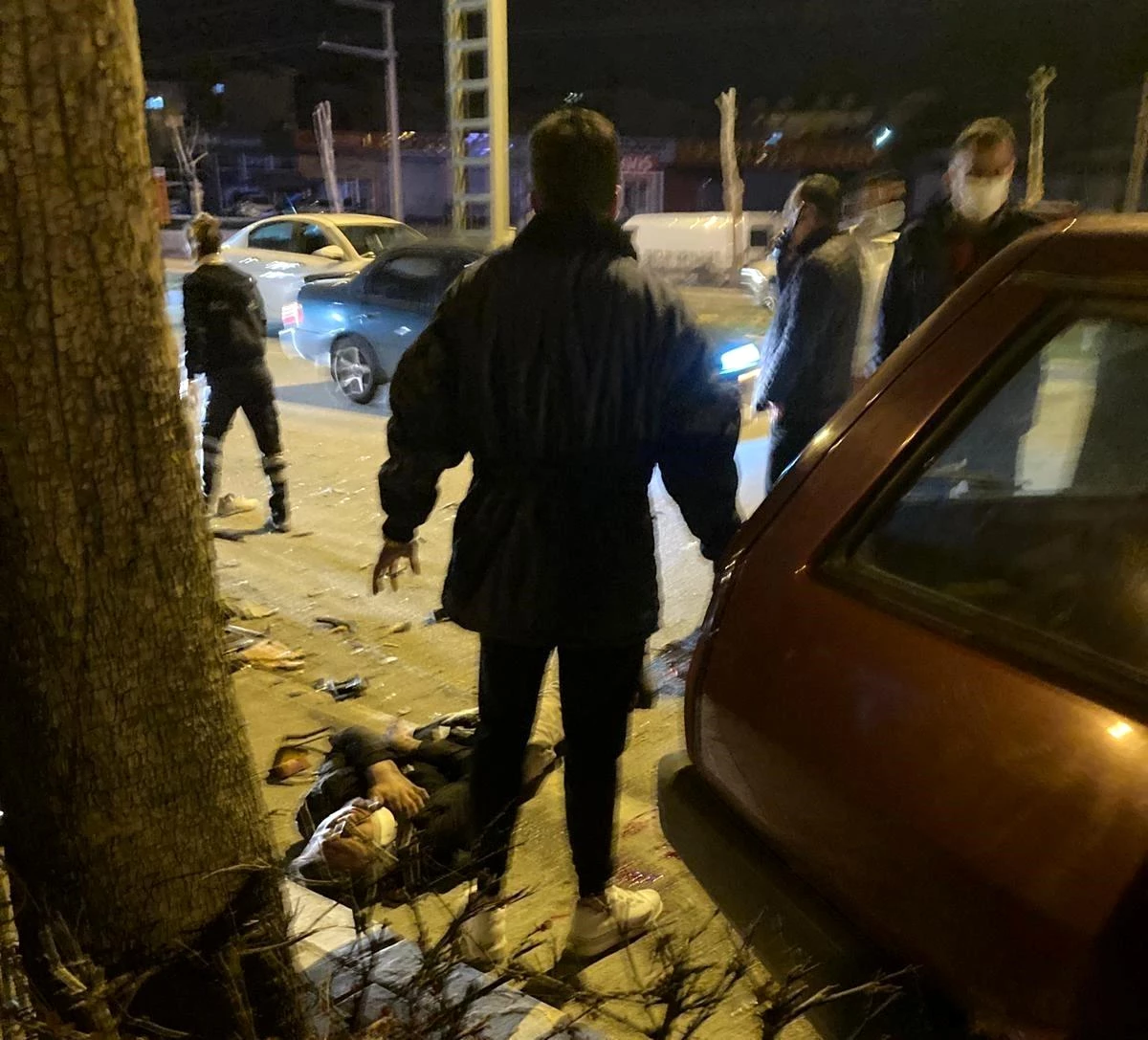 Denizli\'de trafik kazaları; 3 yaralı