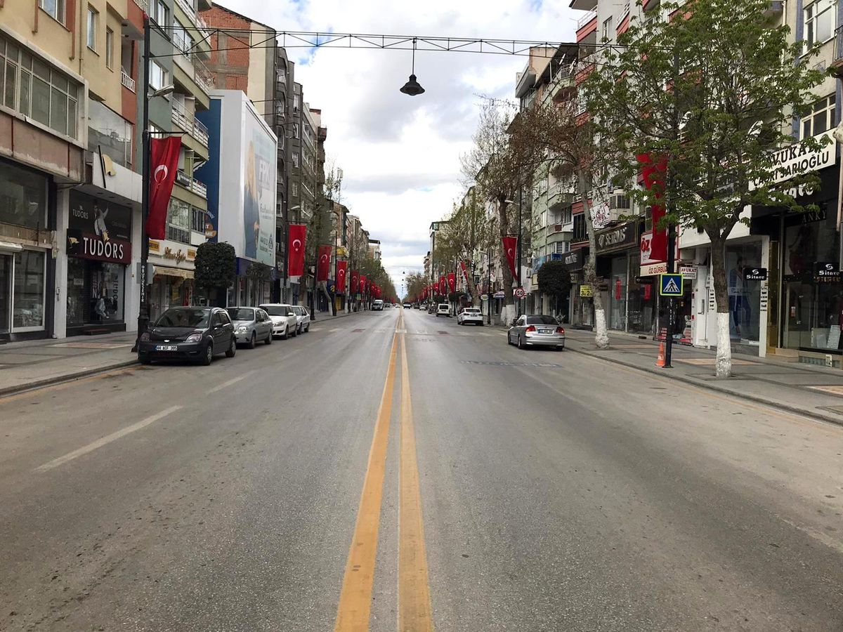 Malatya\'da cadde ve sokaklarda sessizlik hakim