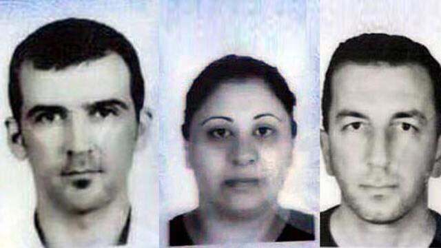 Otomobil yol kenarındaki menfeze çarptı: 3 ölü Otomobil yol kenarındaki menfeze çarptı: 3 ölü