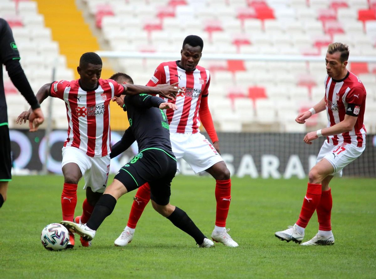 Süper Lig: Sivasspor: 0 Konyaspor: 0 (Maç devam ediyor)