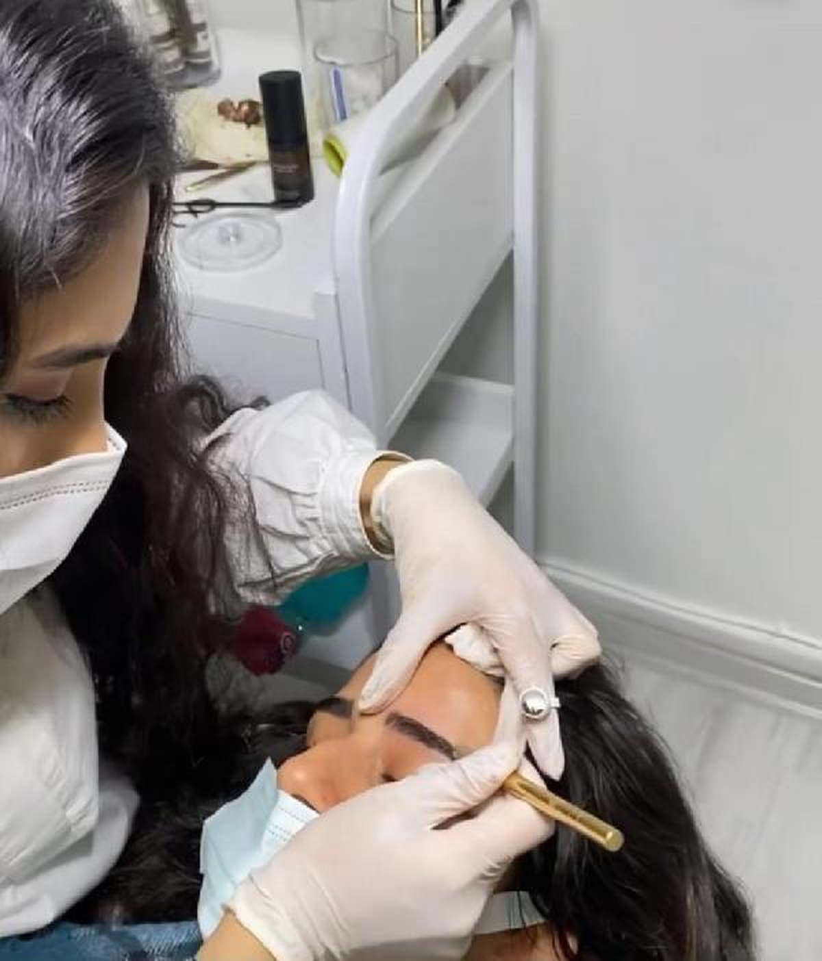 Uzmanlardan \'Microblading\' uygulamasında fiyat uyarısı