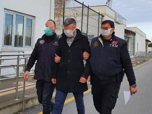 Adana'da FETÖ operasyonu: 3 gözaltı