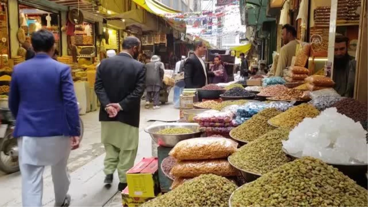 Afganistan halkı barış umuduyla ramazana hazırlanıyor