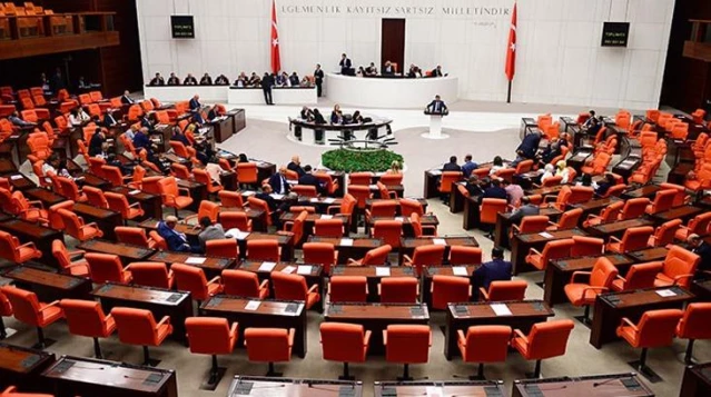 CHP, Merkez Bankası'nın 128 milyar dolarlık rezervi hakkında Meclis'te genel görüşme açılmasını istedi