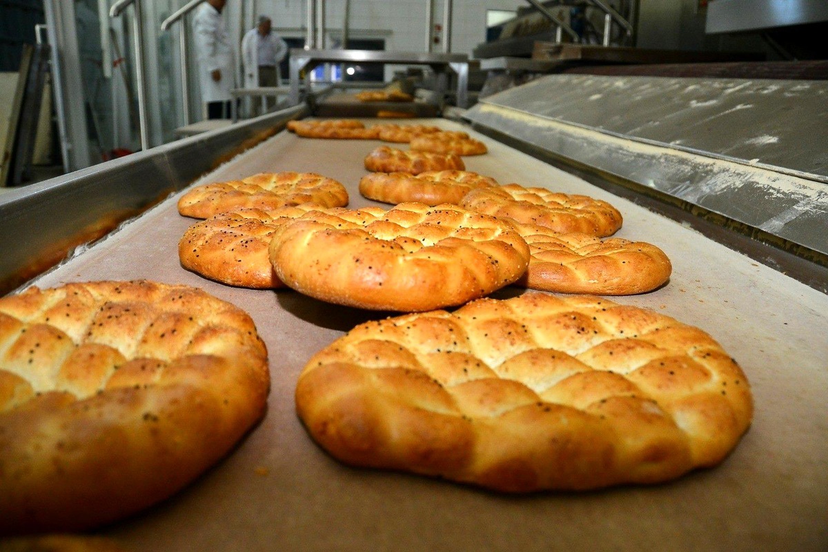 İzmir Kent Ekmek\'te Ramazan pidesi 1,5 liraya satılacak
