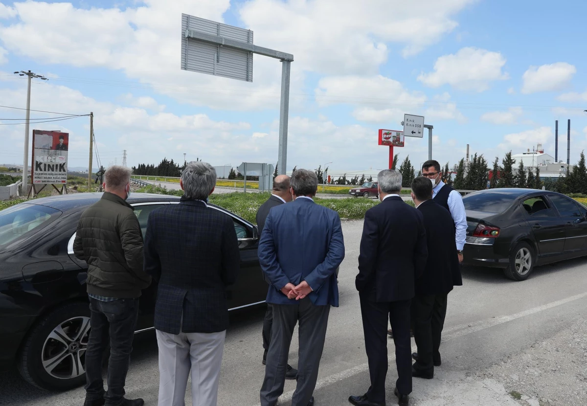 Kınık Belediye Başkanı, doğalgaz çalışmaları için sahada