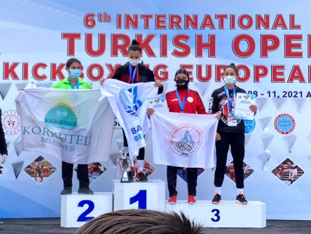 Körfezli sporcular Antalya'dan 3 madalya ile döndü