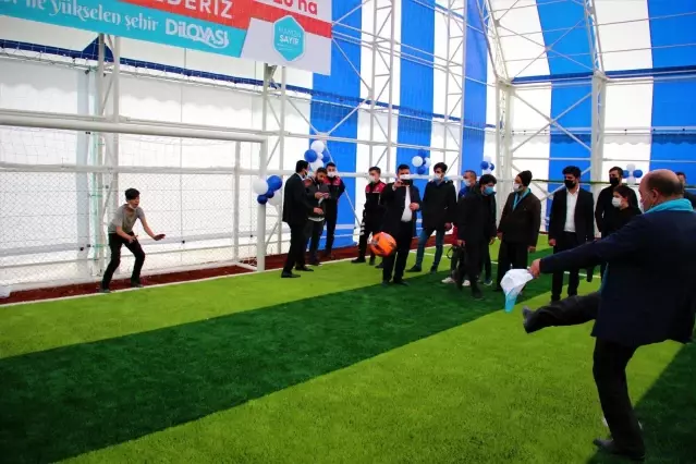 Metruk bina 5 yıldızlı spor tesisine dönüştürüldü Metruk bina 5 yıldızlı spor tesisine dönüştürüldü