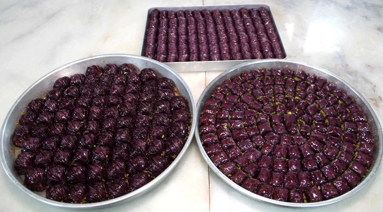 Ramazan\'ın gelmesiyle mor baklava siparişi kadayıf dolmasını solladı