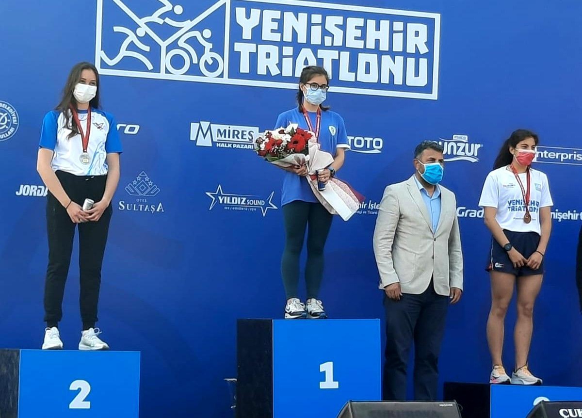 SAÜ\'lü milli sporcudan Türkiye şampiyonluğu
