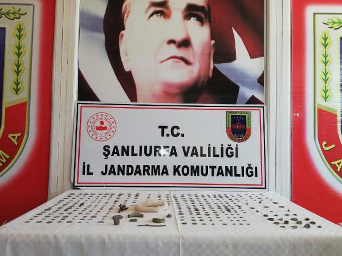 Viranşehir\'de 523 tarih eser ele geçirildi