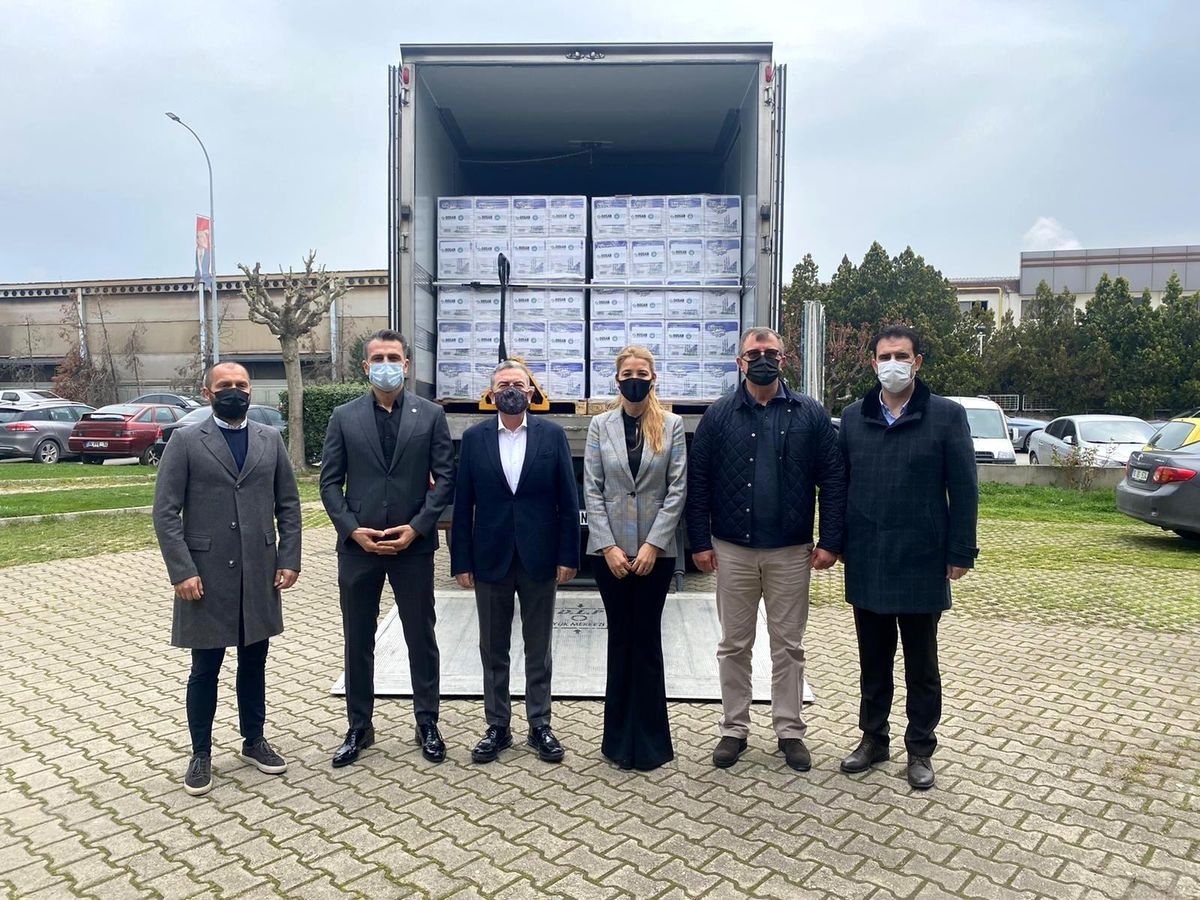 Yardım kolileri DOSAB\'dan yola çıktı